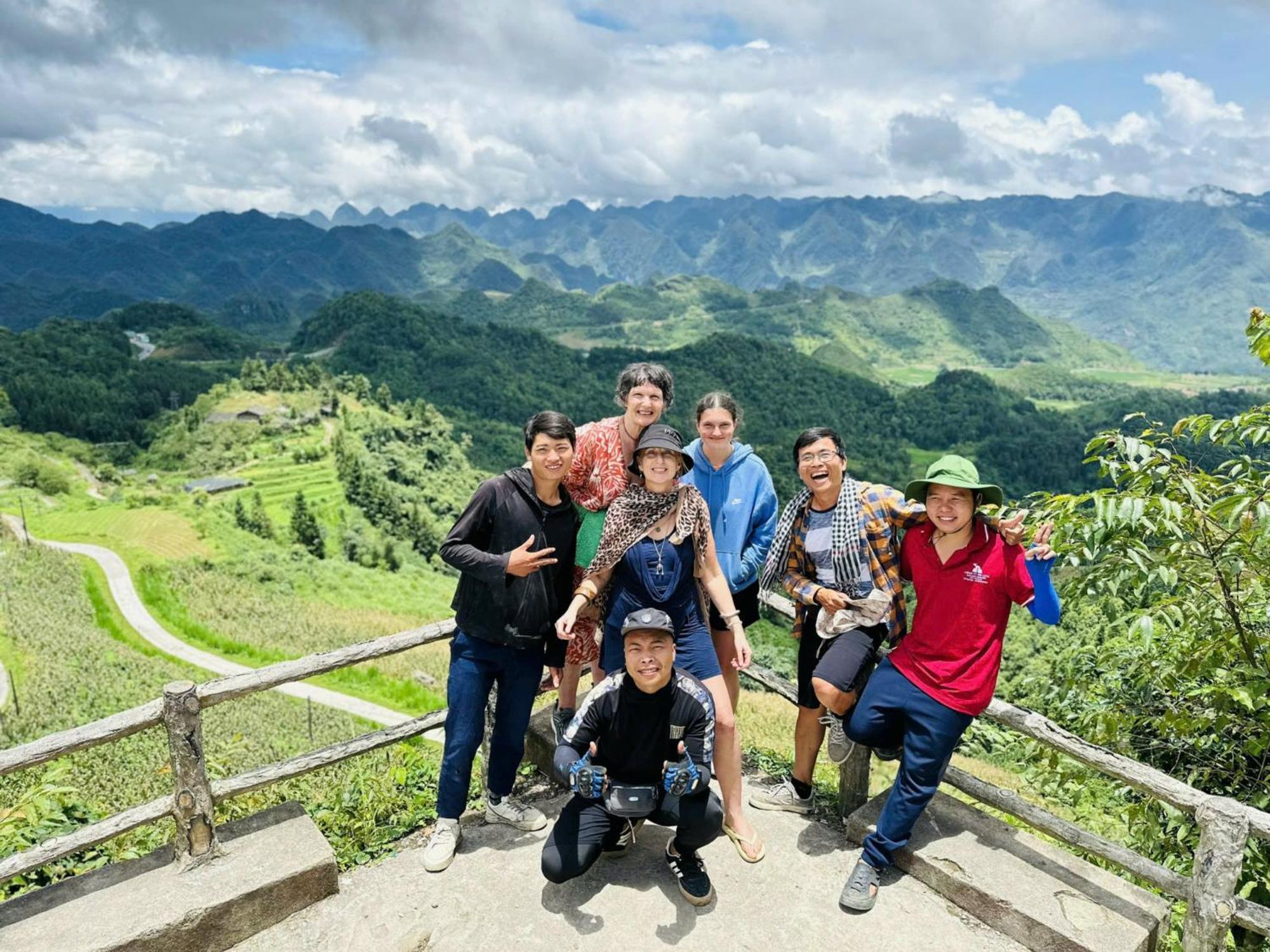 Wings Ha Giang Loop Bungalow Exterior photo